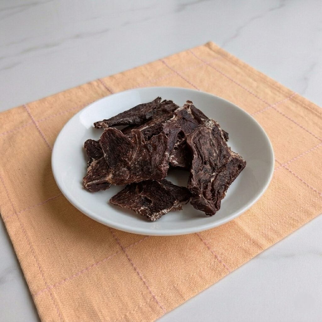 CoKoオリジナル 犬おやつ 肉の素材 無添加 カンガルージャーキー (35g) Kangaroo-jerky for dogsアイキャッチ画像